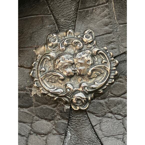 BRIGHTON SMALL BLACK LEATHER FLOWER PETAL SHOULDER BAG - Picture 14 of 16